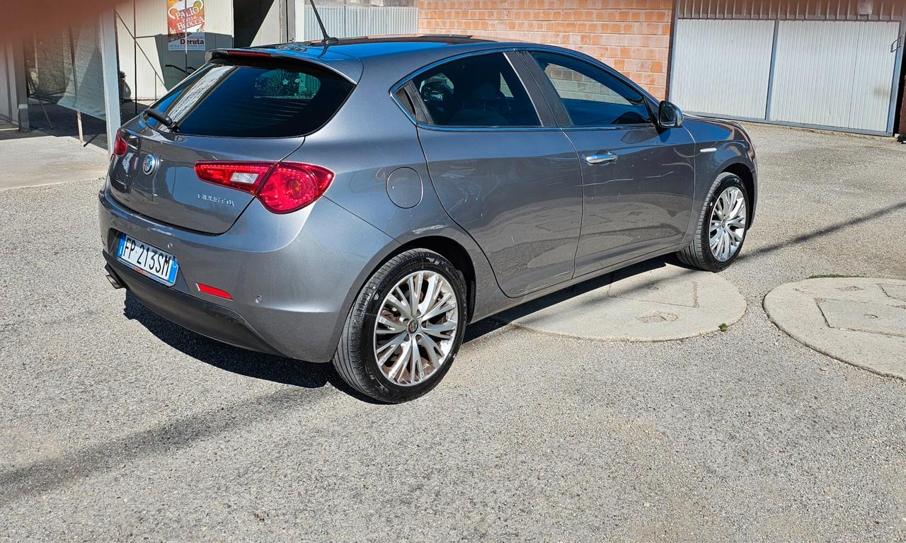 Alfa Romeo Giulietta 1.4 Turbo 120 CV GPL Super