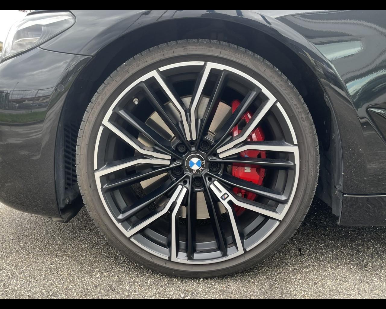 BMW Serie 5(G30/31/F90) - 530d 48V xDrive Touring Msport