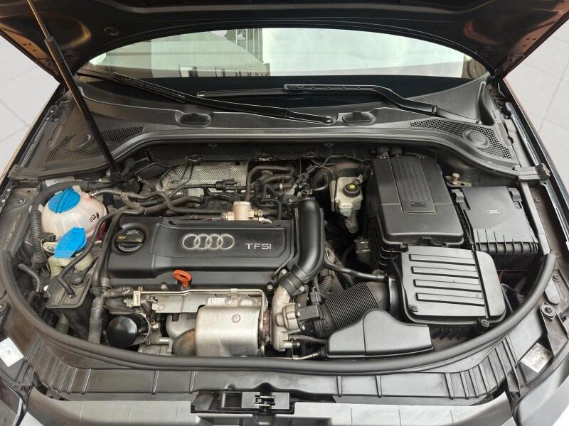 AUDI A3 2ª serie A3 1.4 16V TFSI Attraction