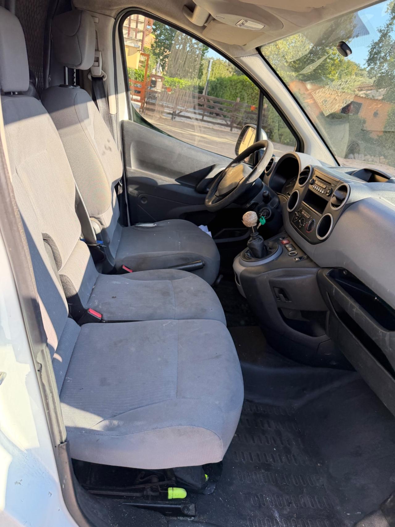 Peugeot Partner BlueHDi 100 L1 Pianale Cabinato