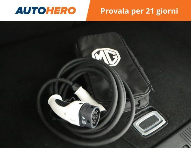 MG EHS Plug-in Hybrid Exclusive