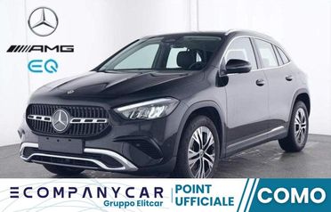MERCEDES-BENZ GLA 180 Automatic Progressive Advanced