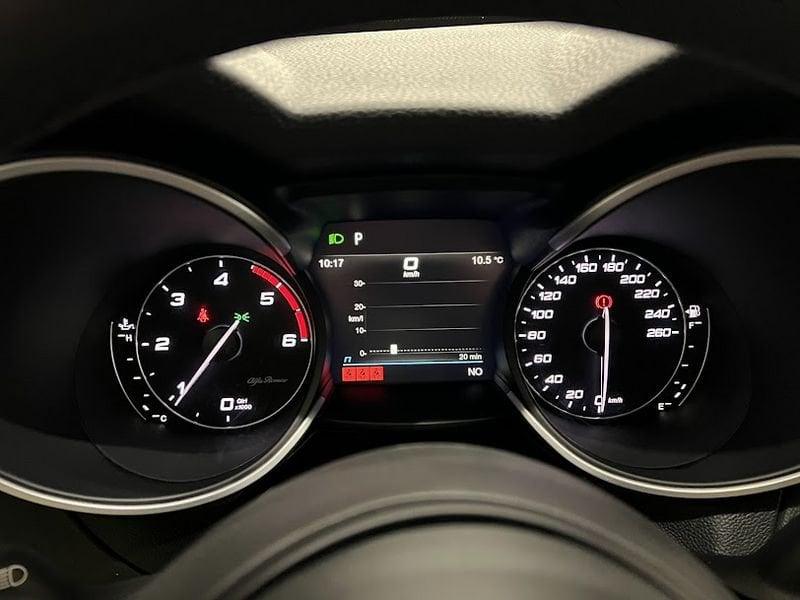 Alfa Romeo Stelvio 2.2 TD 160 CV BUSINNES AT8 RWD AUTOCARRO N1