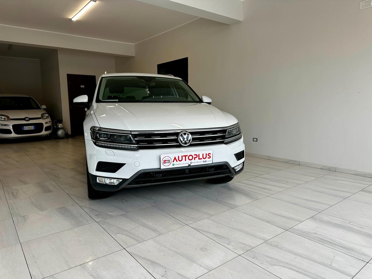 Volkswagen Tiguan 2.0 TDI SCR DSG 4MOTION Executive BMT