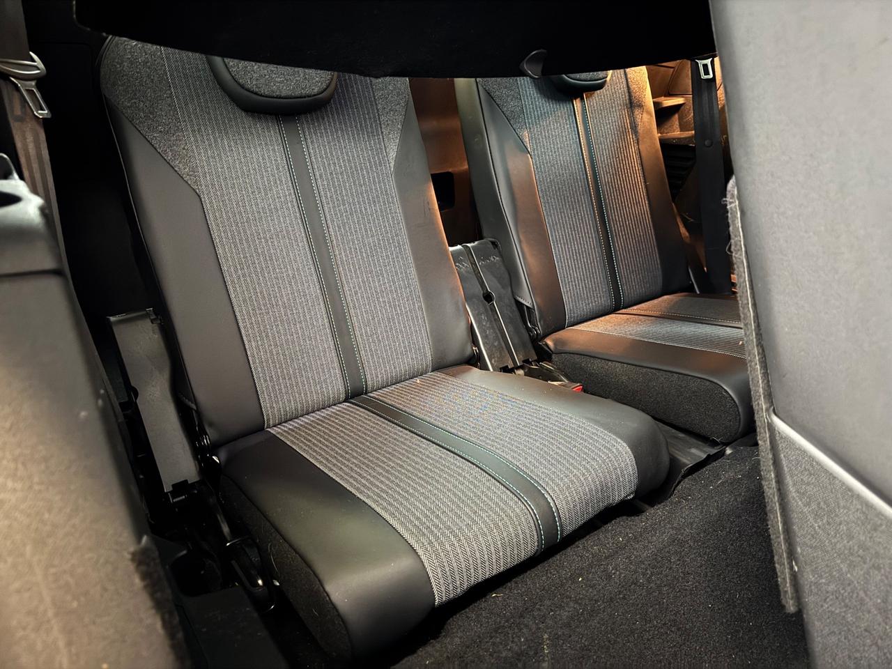 Peugeot 5008 BlueHDi 180 S&S EAT8 Allure Pack