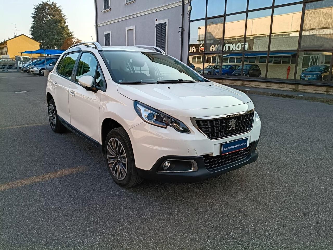 Peugeot 2008 PureTech 82 Active UNICO PROPROETARIO OK NEOPATENTATI