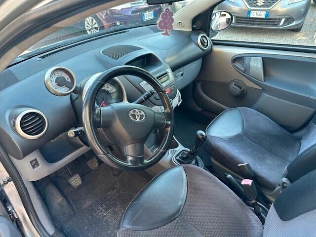Toyota Aygo 1.0 12V VVT-i 5 porte, BELLISSIMA OK NEOPATENTATI!!
