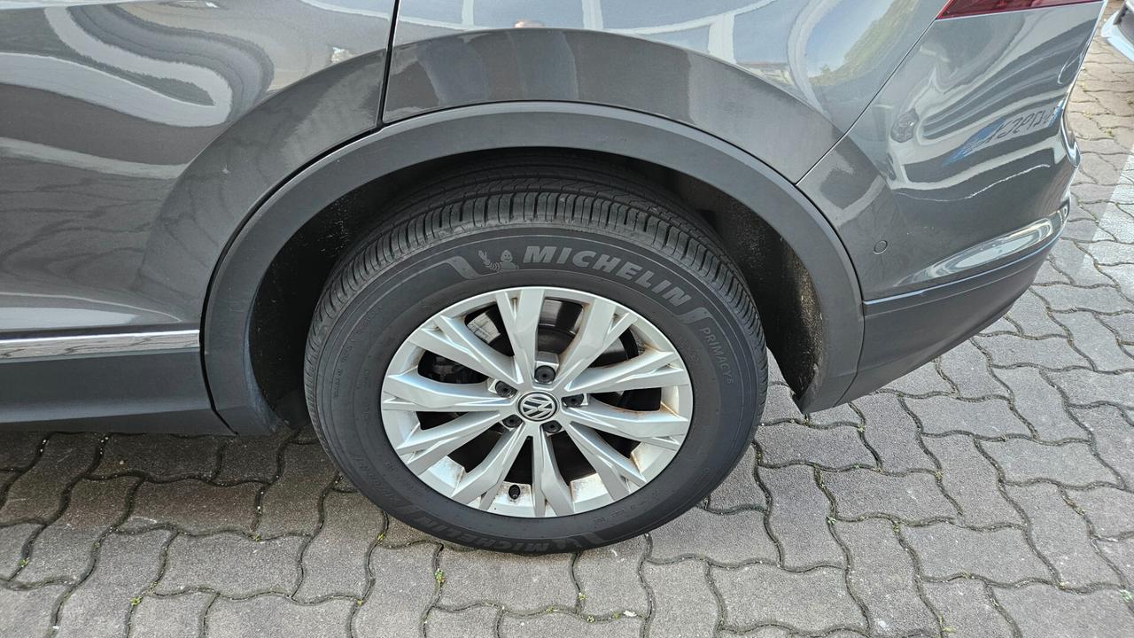 Volkswagen Tiguan 2.0 tdi Executive 4motion 150cv dsg ACC-PELLE-TETTO-CAM