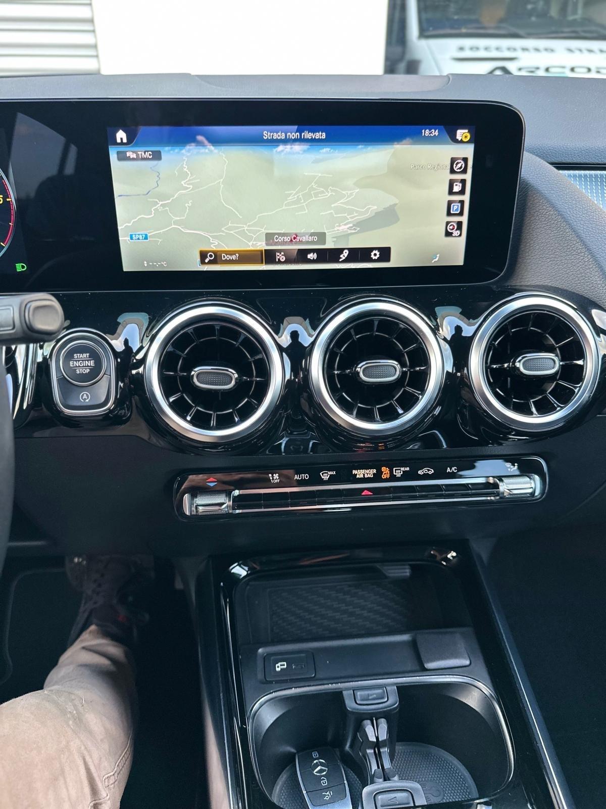 Mercedes-benz GLA 200 d Automatic Sport Plus