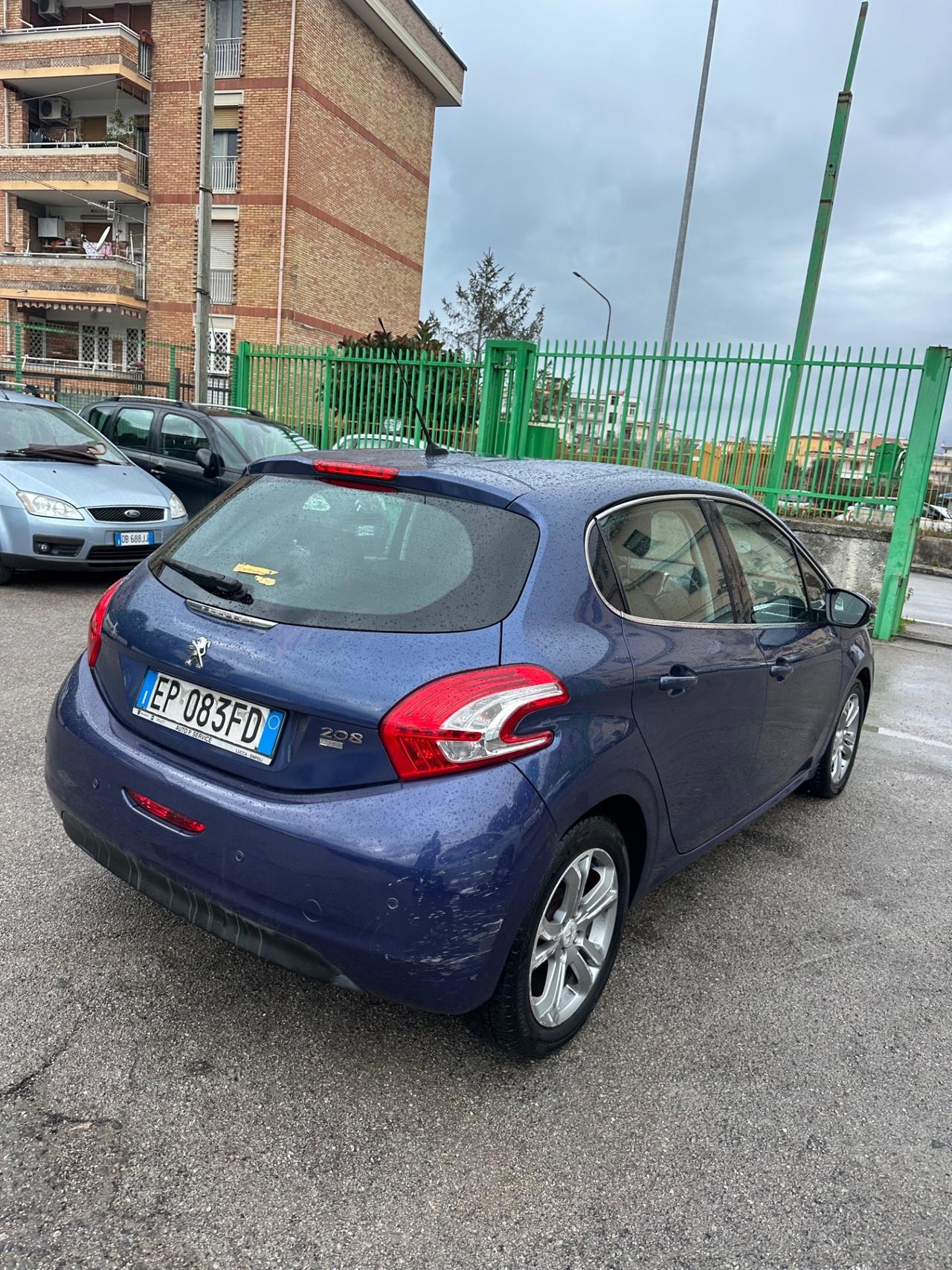 Peugeot 208 1.6 e-HDi 92 CV Stop&Start 5 porte Allure