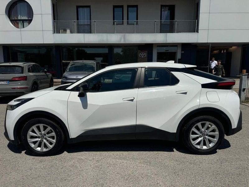 Toyota C-HR 1.8 HV E-CVT Active