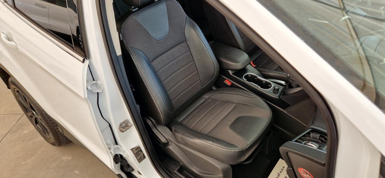 Ford Kuga 2.0 TDCi 140cv 4WD Titanium