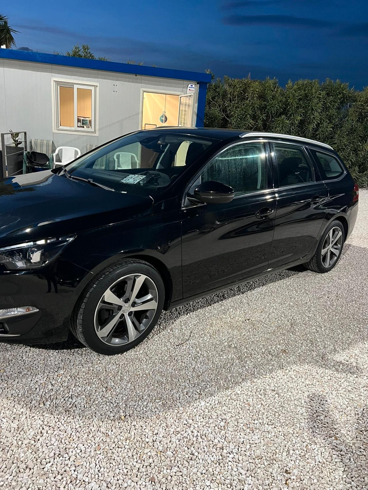 Peugeot 308 BlueHDi 120 S&S EAT6 SW GT Line