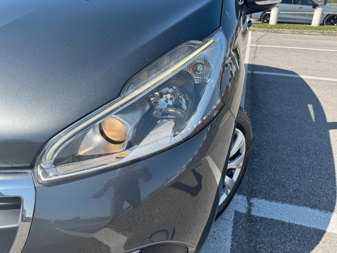 Peugeot 208 Active 1.4 HDI 68CV 5 porte