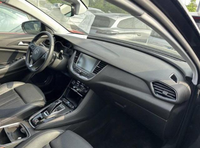 OPEL Grandland X 1.6 Hybrid4 Plug-in aut. AWD