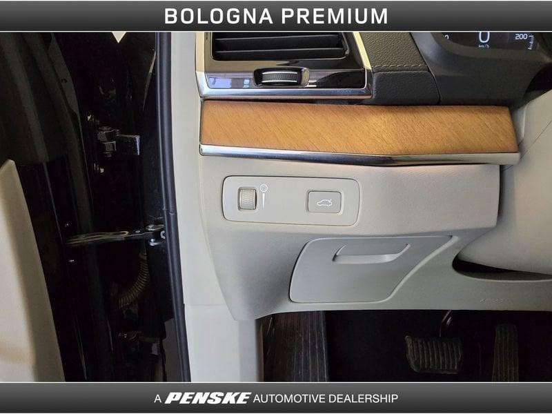 Volvo XC90 B5 (d) AWD Geartronic 7 posti Inscription