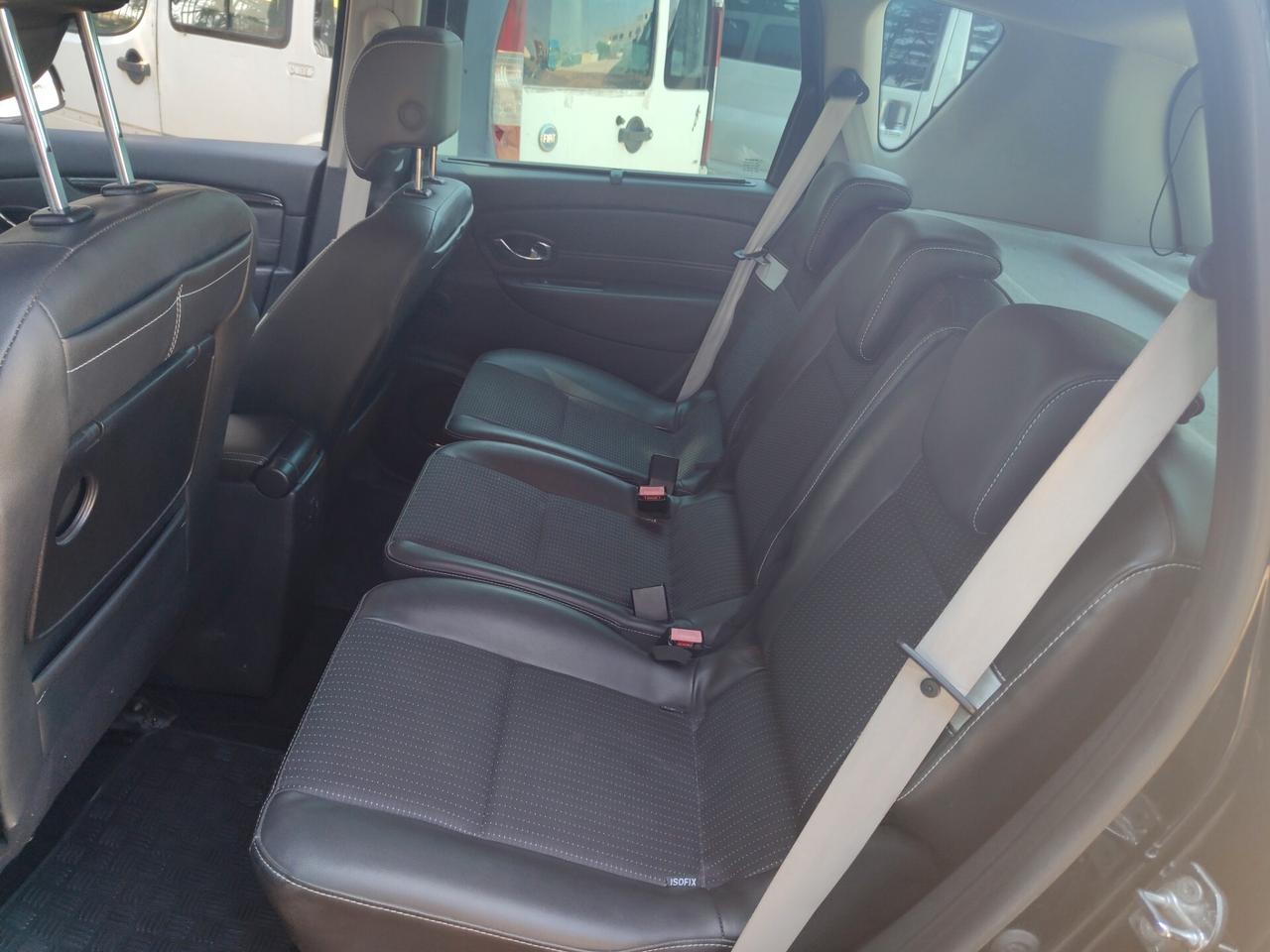 Renault Scenic XMod 1.6 dCi 130CV Bose sound