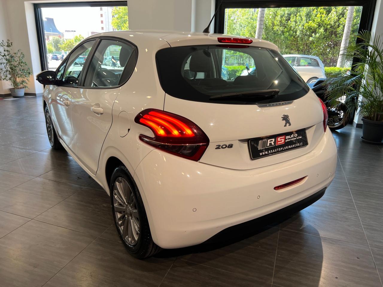 Peugeot 208 BlueHDi 75 5 porte Allure