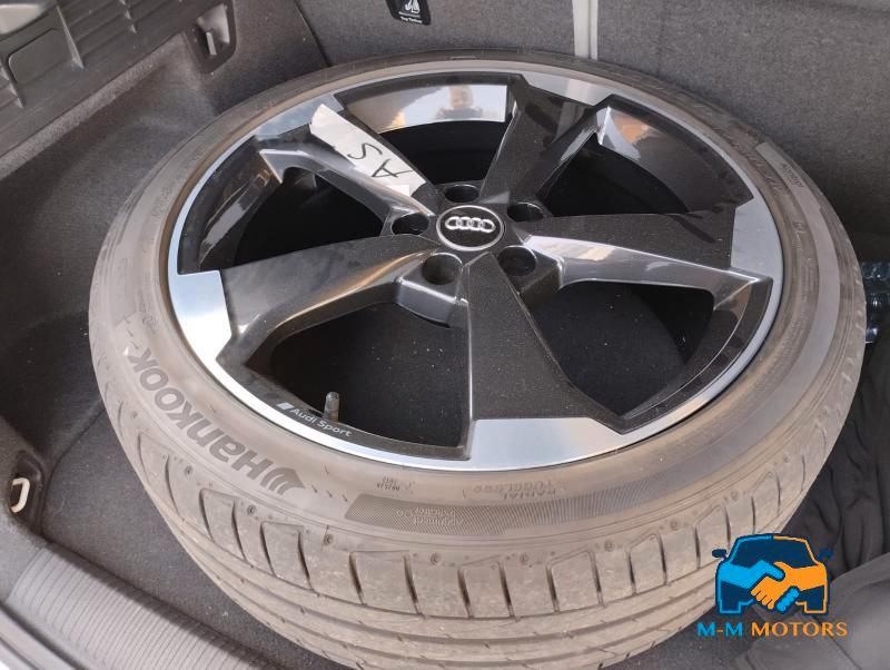 Audi Q2 1.4 tfsi Business s-tronic