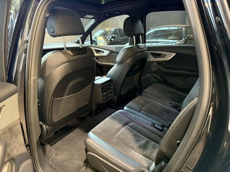 Audi Q7 50 TDI quattro tiptronic Sport