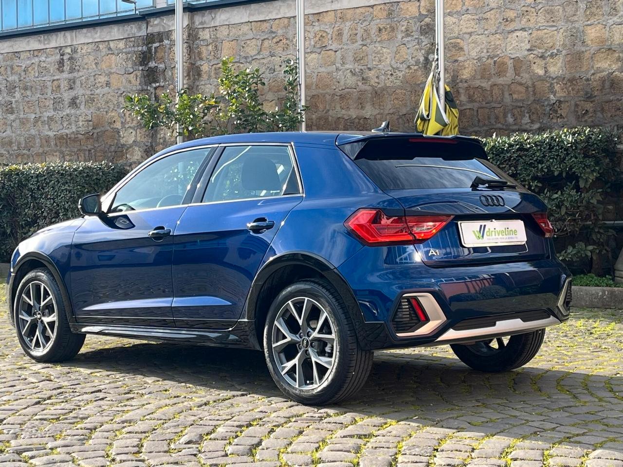 Audi A1 allstreet 35 TFSI Identity Contrast