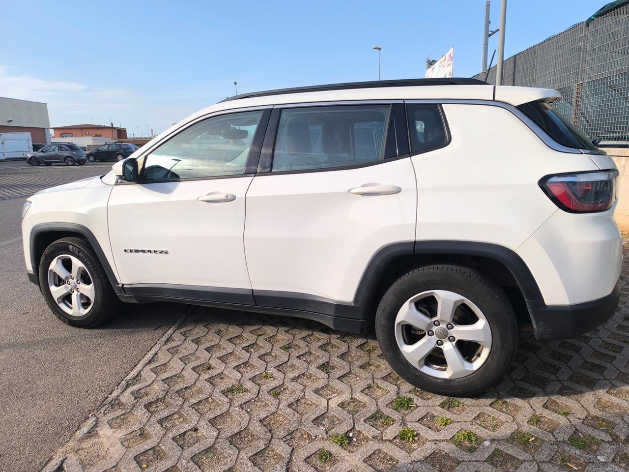 JEEP COMPASS BUSINESS 1.6 DIESEL 120cv LED/NAVI/SENS.POST
