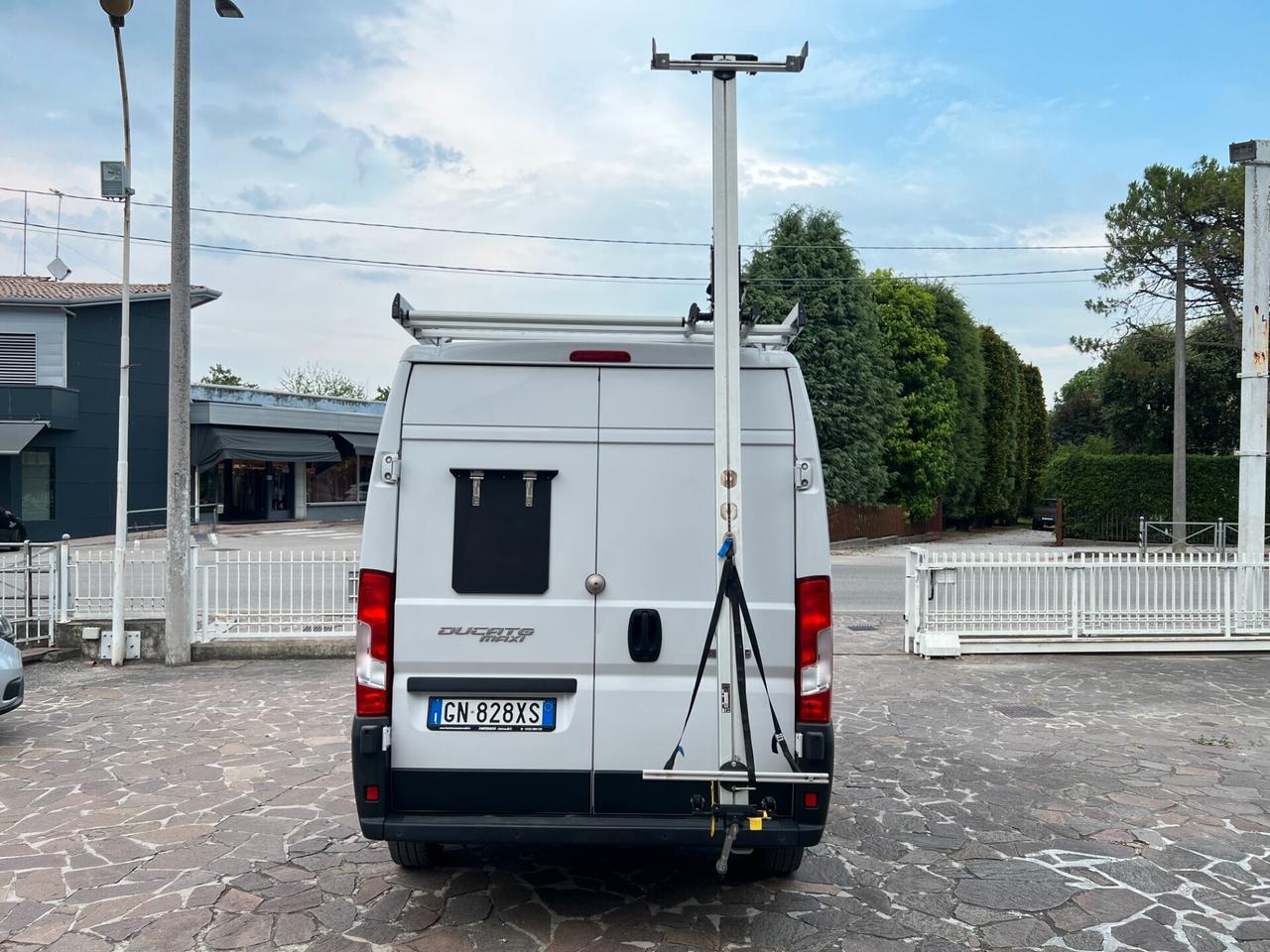 Fiat Ducato 35 2.2 Mjt 140CV PM-TM Furgone Maxi ALLESTITO