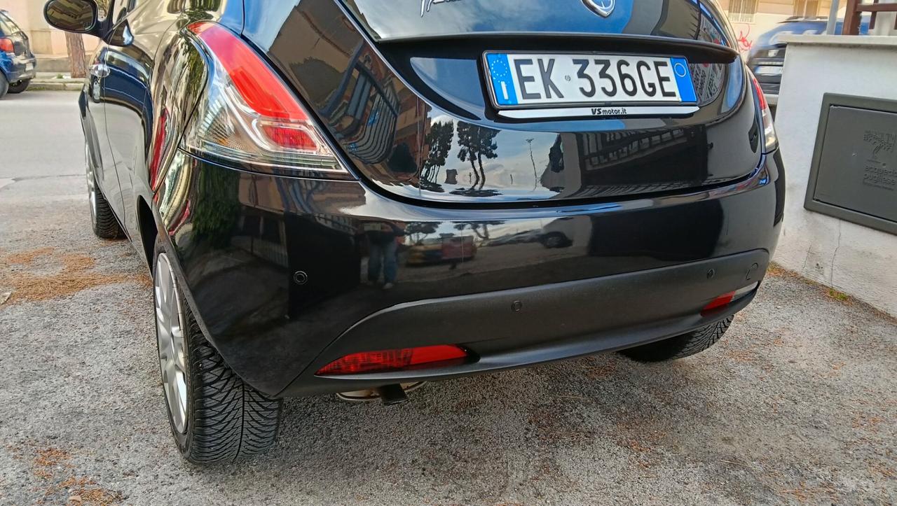 LANCIA YPSILON 1.3 MTJ-GARANZIA FULL