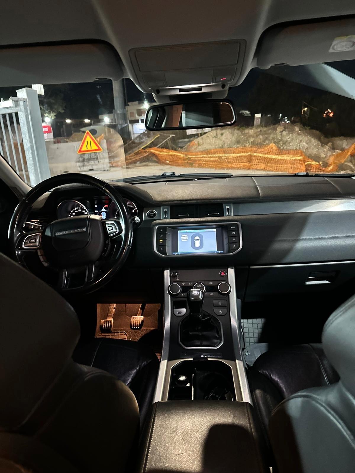 Land Rover Range Evoque 2.0 TD4 180 CV 5p. SE Dynamic