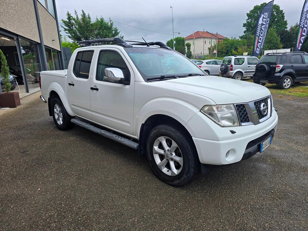 Nissan Navara 2.5 dCi 171 CV "LE"
