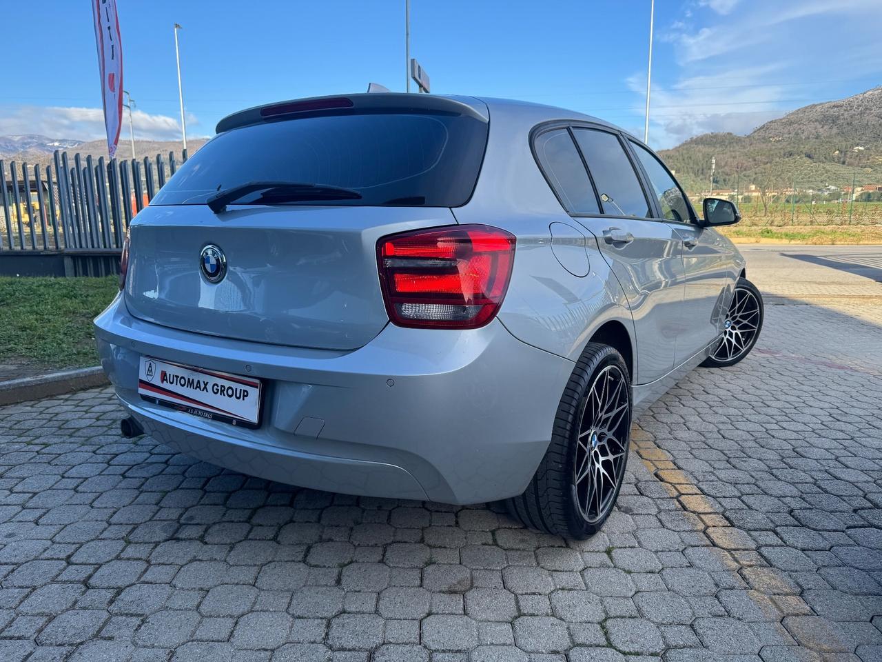 Bmw 116 116d 5p. Urban
