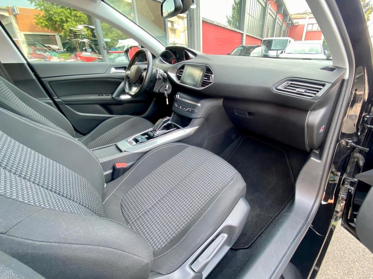 Peugeot 308 BlueHDi 130 S&S EAT8 SW Style ALLURE PACK