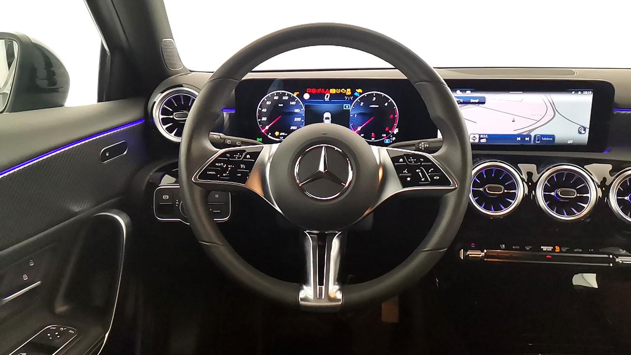 Mercedes-Benz Classe A - W177 2023 - A 200 d Progressive Advanced auto