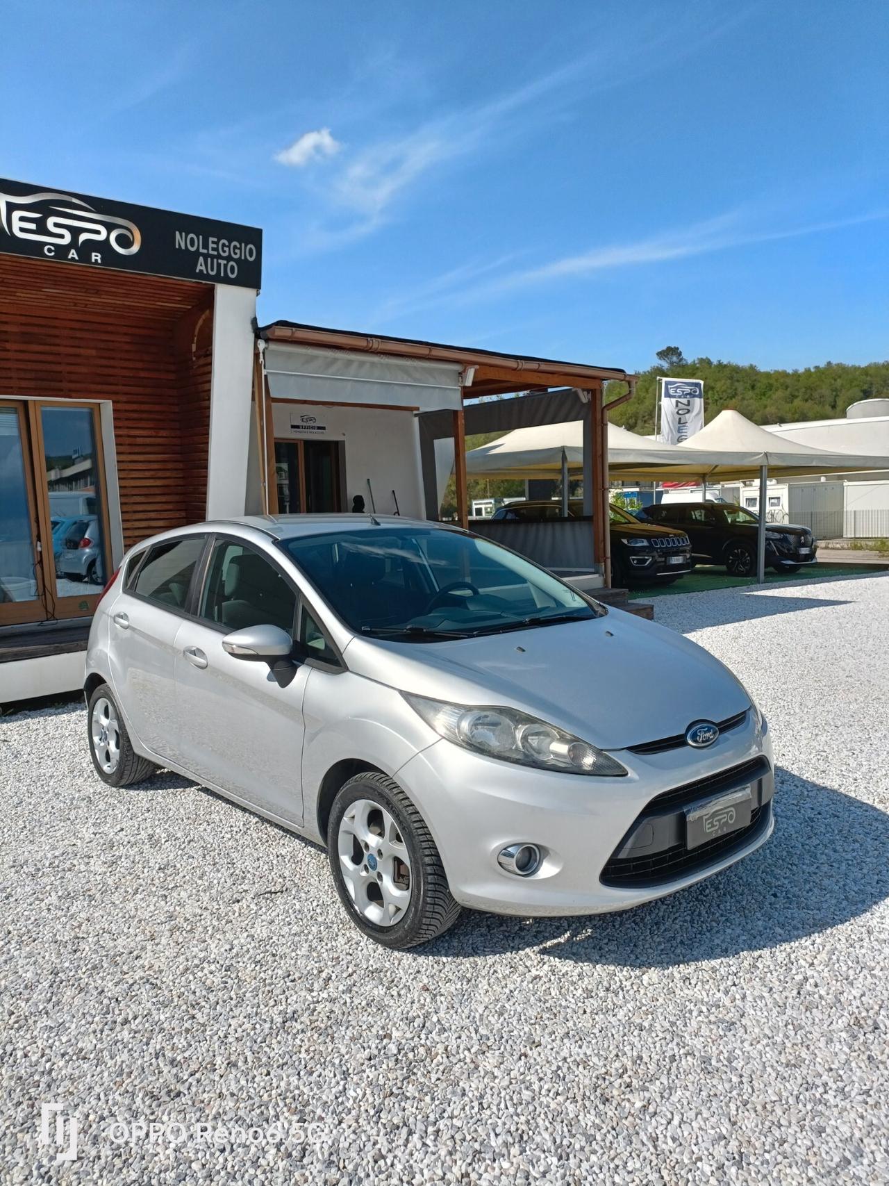 Ford Fiesta Ikon 1.2 8 CV 5 porte