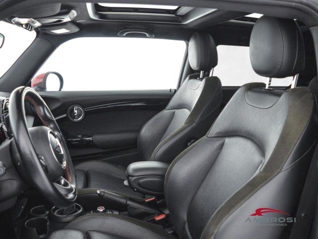 MINI John Cooper Works 2.0 John Cooper Works Pro