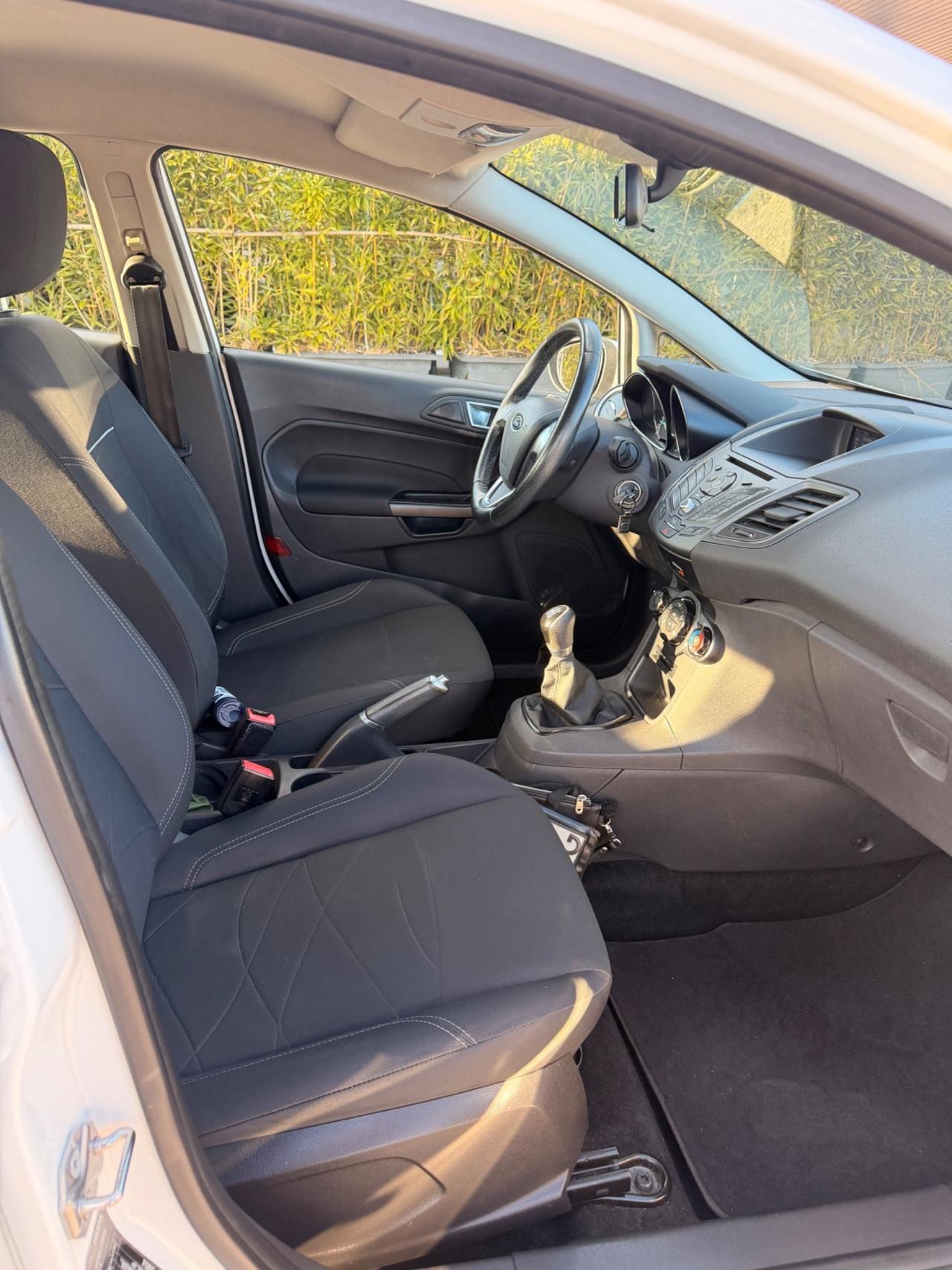 Ford Fiesta 1.5 TDCi 75CV euro6 neopatentati 2016