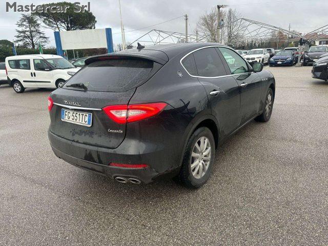 MASERATI Levante Levante 3.0 V6 250cv auto - FG551TC