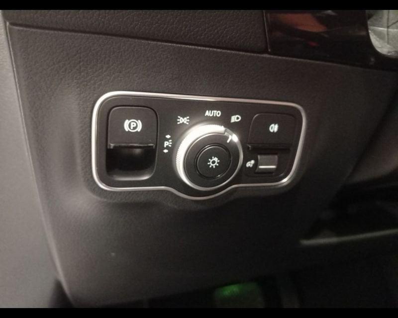 Mercedes-Benz EQA 300 Progressive Advanced 4matic