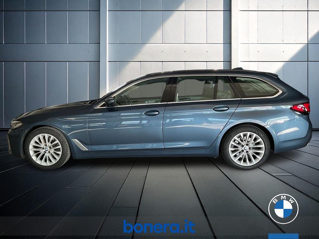 BMW Serie 5 Touring 520 d Mild Hybrid 48V Luxury Steptronic