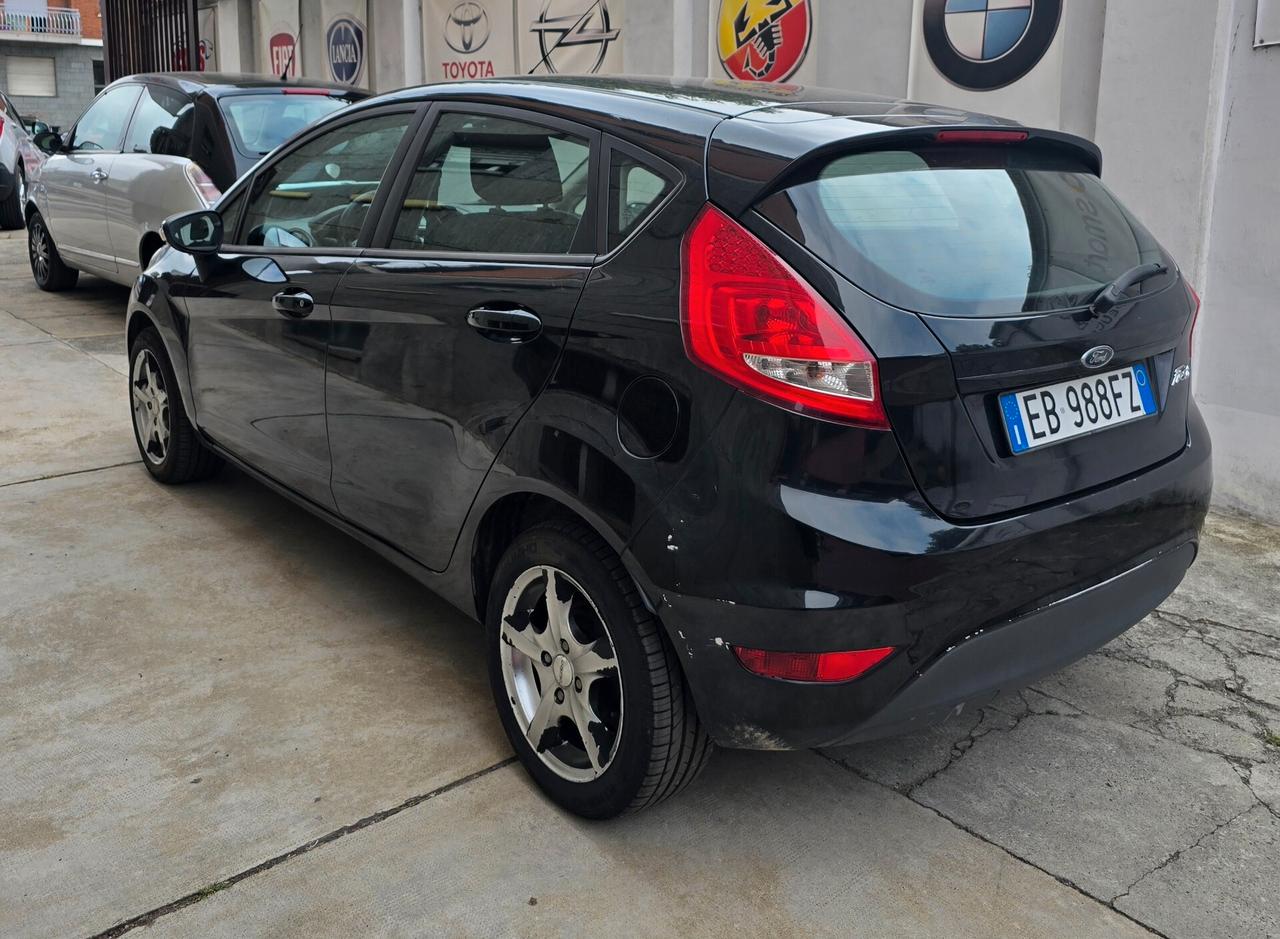 Ford Fiesta Fiesta+ 1.4 5 porte Bz.- GPL