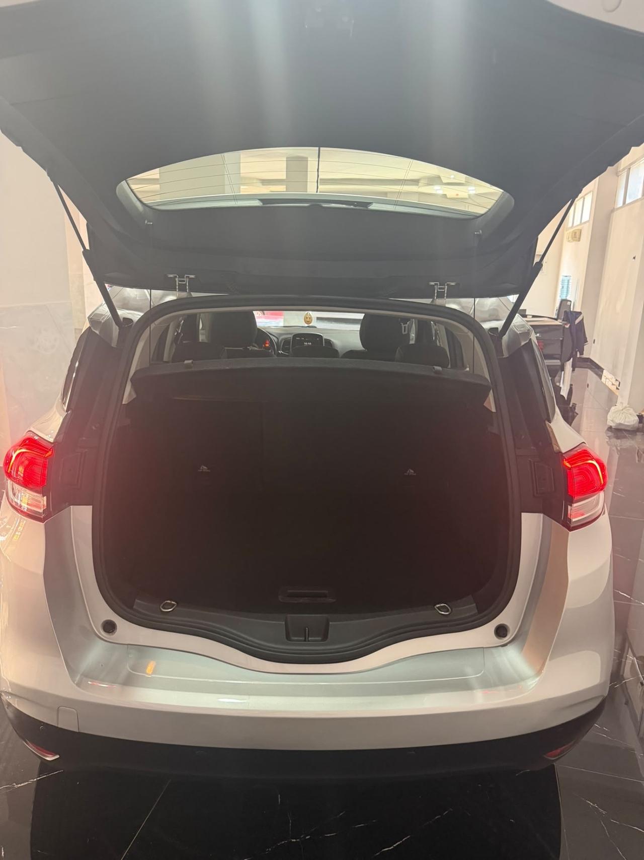 Renault Scenic Scénic dCi 8V 110 CV Energy Bose