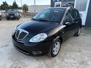 Lancia Ypsilon 1.2 Oro Giallo