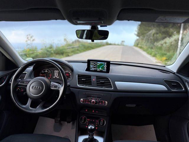 AUDI Q3 2.0 TDI 150 CV Business