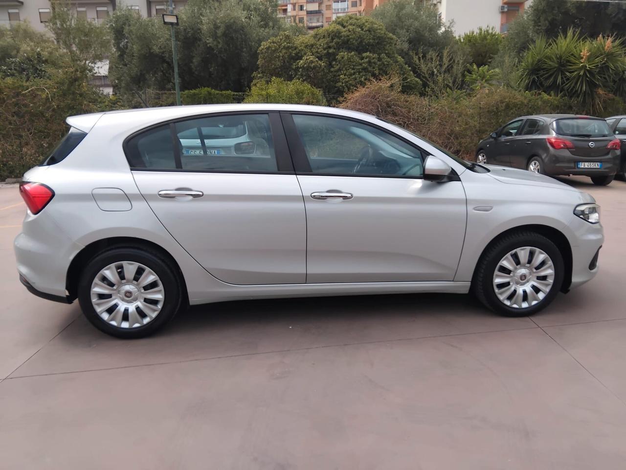 FIAT TIPO 1.6 MULTIJET 120CV 2017 CON GARANZIA