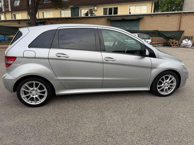 MERCEDES-BENZ B 180 CDI Sport senza nessun lavoro da fare