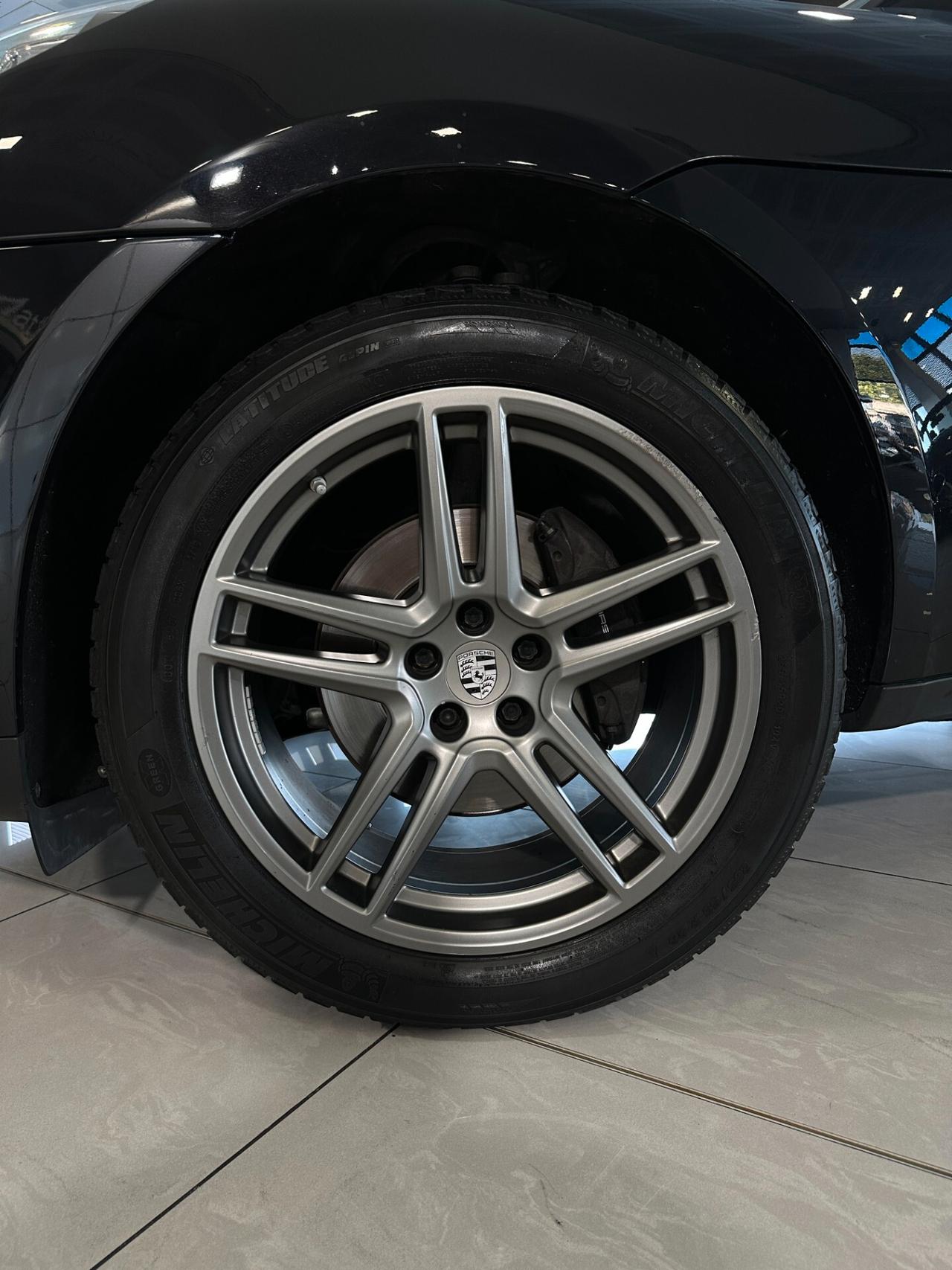 Porsche Macan 2.0 245cv PDK Pelle PASM Finanziabile Garanzia