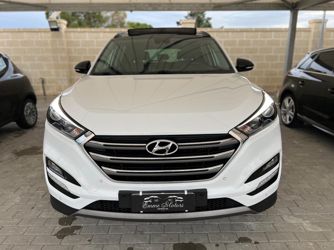 Hyundai Tucson 1.7 CRDi XPossible TETTO PANORAMICO