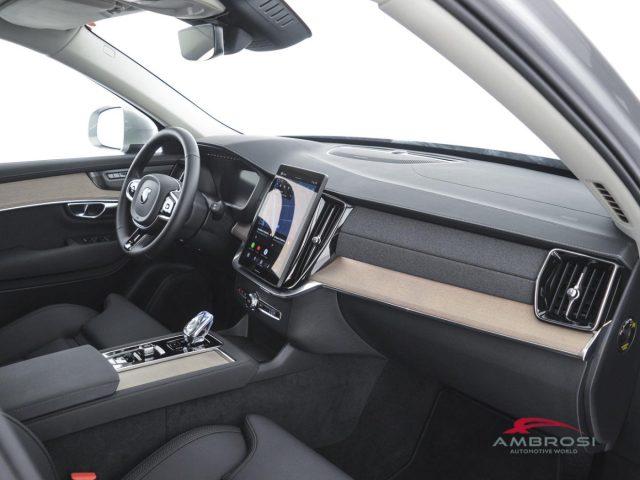 VOLVO XC90 B5 AWD automatico Plus Bright 7 P.ti