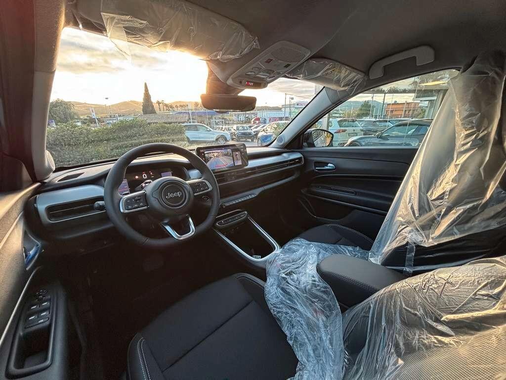 Jeep Avenger 1.2 Turbo 100 CV MHEV Altitude KM 0 IVA ESPOSTA Tua a soli 245 Euro al mese