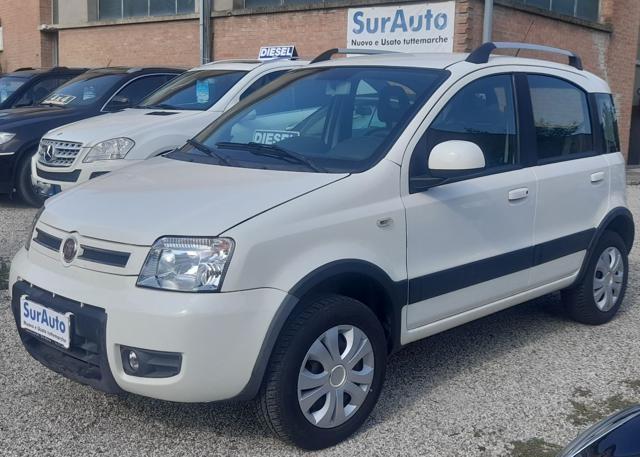 FIAT Panda 1.2 4x4 Climbing